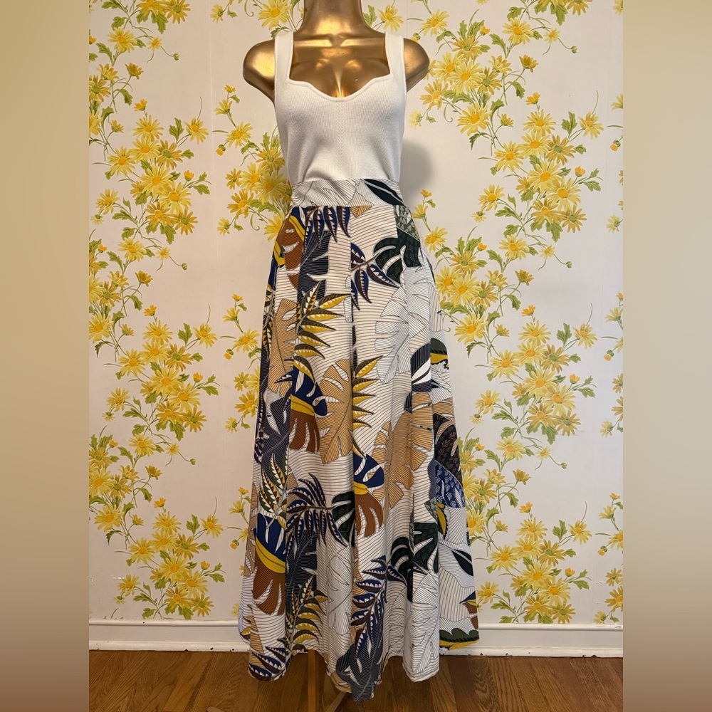 Tropical Print Wide Leg culotte Pants size M